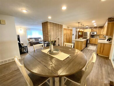 516 Cedar Dr, Burley, ID 83318 - photo 6