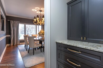 Butler's Pantry
