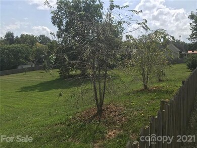 517 W Front St, Statesville, NC 28677 - photo 4