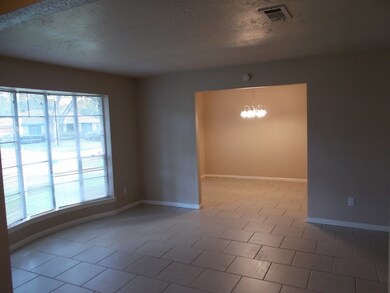 4427 Saffron Ln, Friendswood, TX 77546 - photo 6