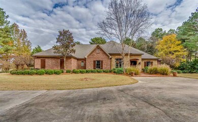 621 Johnstone Dr, Madison, MS 39110 - photo 2