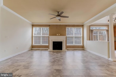 4263 Pemberley Ct, Woodbridge, VA 22193 - photo 6