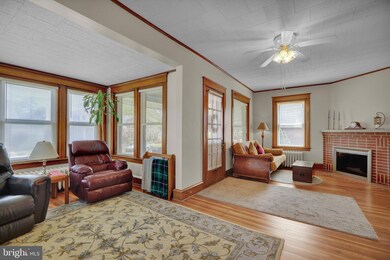 106 N Waverly St, Reading, PA 19607 - photo 4