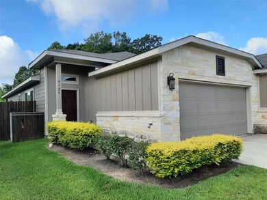 9725 Grosbeak Ln, Magnolia, TX 77354 - photo 2