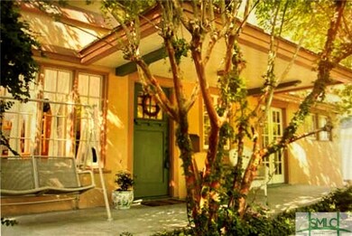 1125 E 49th St, Savannah, GA 31404 - photo 4