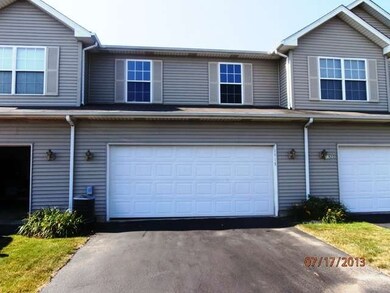 1918 Tawny Ct, Joliet, IL 60435 - photo 2