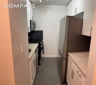 Lincoln Towers unit 2G, New York, NY 10023 - photo 4