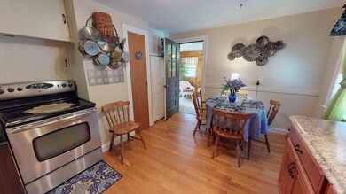 54 Bow St, Stoneham, MA 02180 - photo 6