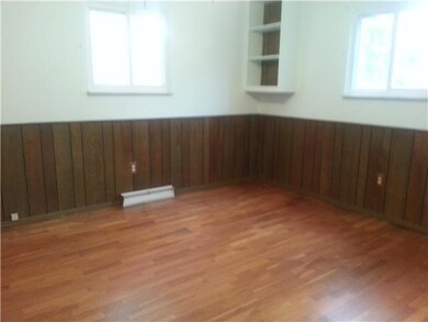 unlisted-address, Lansing, MI 48910 - photo 7