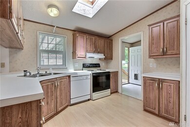 22615 91st Ave E unit 25, Graham, WA 98338 - photo 2
