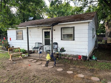315 12th Ave NE, Ardmore, OK 73401 - photo 2