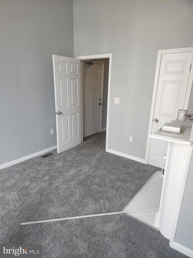 1734 Mcculloh St unit A, Baltimore, MD 21217 - photo 3