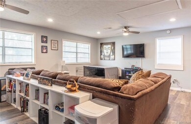 213 Pimlico Dr, New Albany, IN 47150 - photo 7