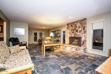 190 Rippee Lane
