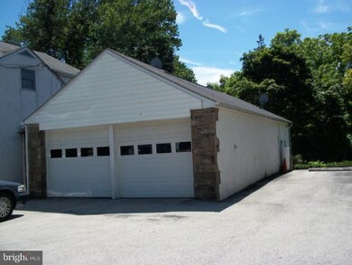 110 Cedar Grove Rd, Conshohocken, PA 19428 - photo 3