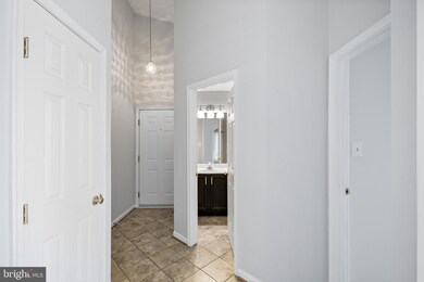 1601 Berry Rose Ct unit 4, Frederick, MD 21701 - photo 2