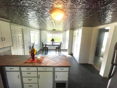 kitchen2