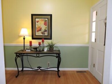 108 Deerfield Cir, Manchester, TN 37355 - photo 2