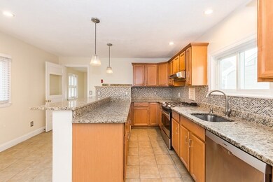 103 Magoun Ave unit 103, Medford, MA 02155 - photo 4