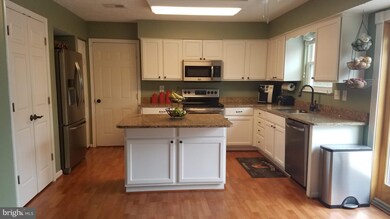 6315 Woodcrest Dr, Dunkirk, MD 20754 - photo 7