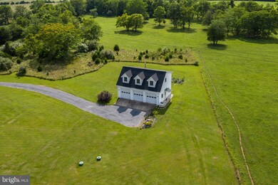 141 Swimley Rd, Berryville, VA 22611 - photo 5