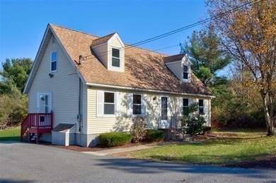 394 Johnny Appleseed Ln, Leominster, MA 01453 - photo 3
