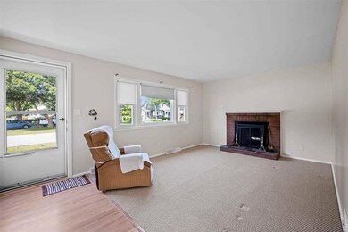 15 Mariette Dr, Portsmouth, NH 03801 - photo 4