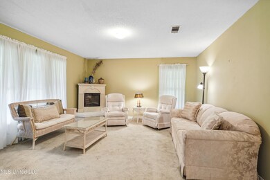 101 Forest St, Picayune, MS 39466 - photo 5