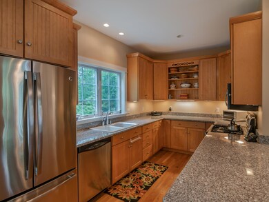 20 Holbrook St unit 2, Freeport, ME 04032 - photo 7