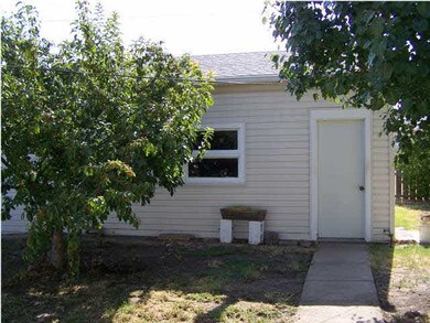 Side entry from garage to home