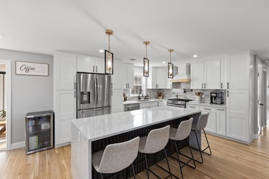 1686 Washington St, Walpole, MA 02081 - photo 5