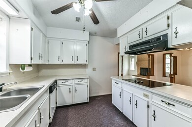 19986 County Road 143, Alvin, TX 77511 - photo 6