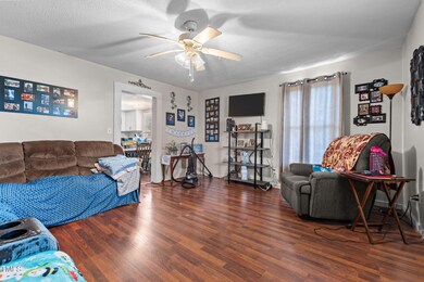 7-web-or-mls-AZ3A0787