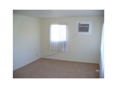 Living Room. New Carpet/Pad and New Paint Througho