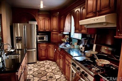 9612 Bascom St, Pico Rivera, CA 90660 - photo 5