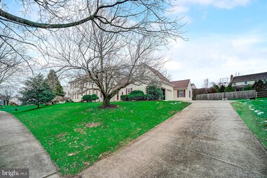 4929 Meadowview Dr, Macungie, PA 18062 - photo 3