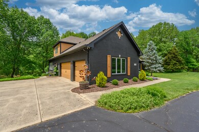 10307 S Auburn Hills Dr, Edinburgh, IN 46124 - photo 6