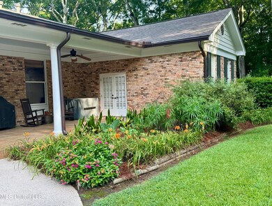 305 Creek Bend Rd, Natchez, MS 39120 - photo 6