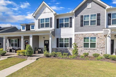 743 Hadstock Path-40