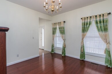 54 Briarcliff Way, Manchester, NH 03109 - photo 4