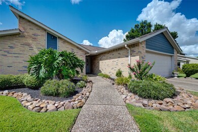 1409 Kent Way, Friendswood, TX 77546 - photo 4
