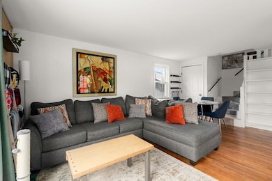 295 Kittredge St, Roslindale, MA 02131 - photo 3