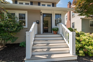 1118 Longfellow Ave, Royal Oak, MI 48067 - photo 2