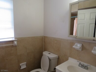 267 S 9th St, Newark, NJ 07103 - photo 6