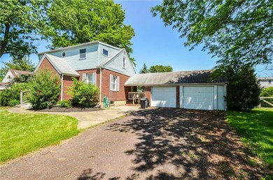 7 Maple St, Quakertown, PA 18951 - photo 2