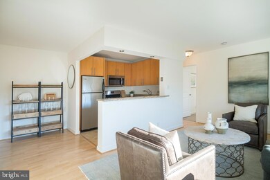 2005 Allen Place NW unit 302, Washington, DC 20009 - photo 7