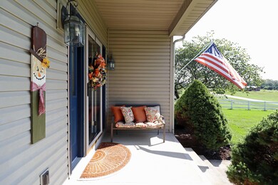 6850 Tarlton Rd, Circleville, OH 43113 - photo 3