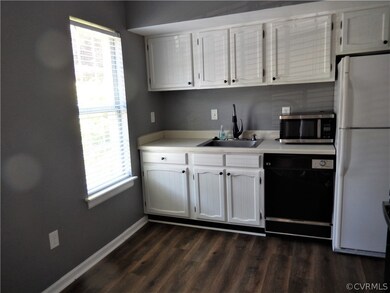 1645 Congressional Ct, Henrico, VA 23238 - photo 3