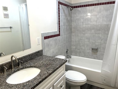Hall bath upstairs
