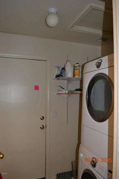 978 E Monterey St, Chandler, AZ 85225 - photo 6